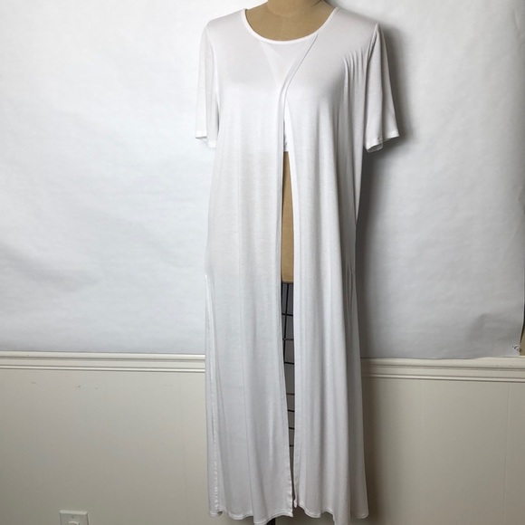 HYFVE Tops - HYFVE long split front tunic top